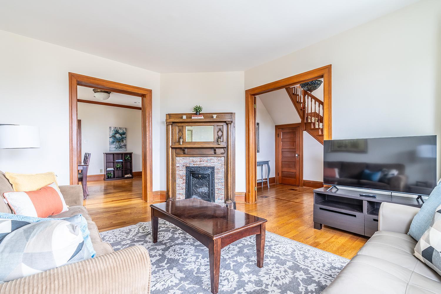 Charming Capitol Hill Craftsman Villa Seattle Exterior photo